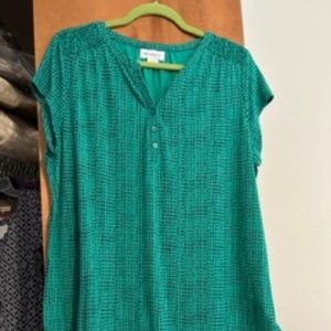 Liz Claiborne knit shirt